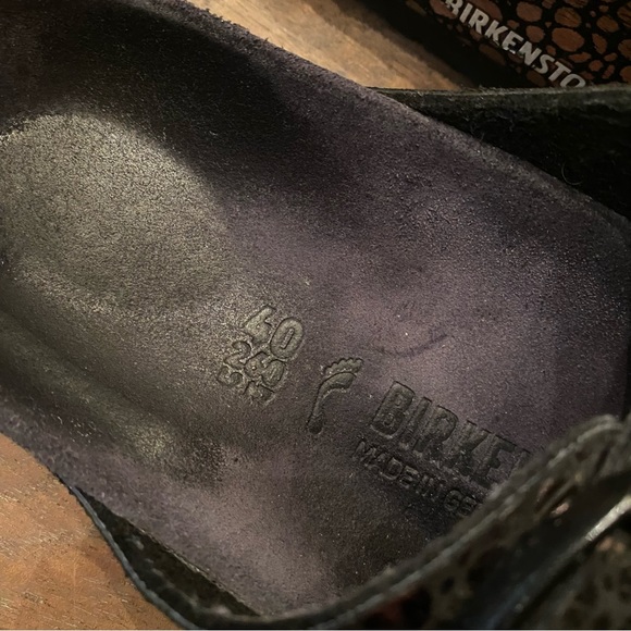 Birkenstock “Sydney” Metallic Slip On - Picture 5 of 10